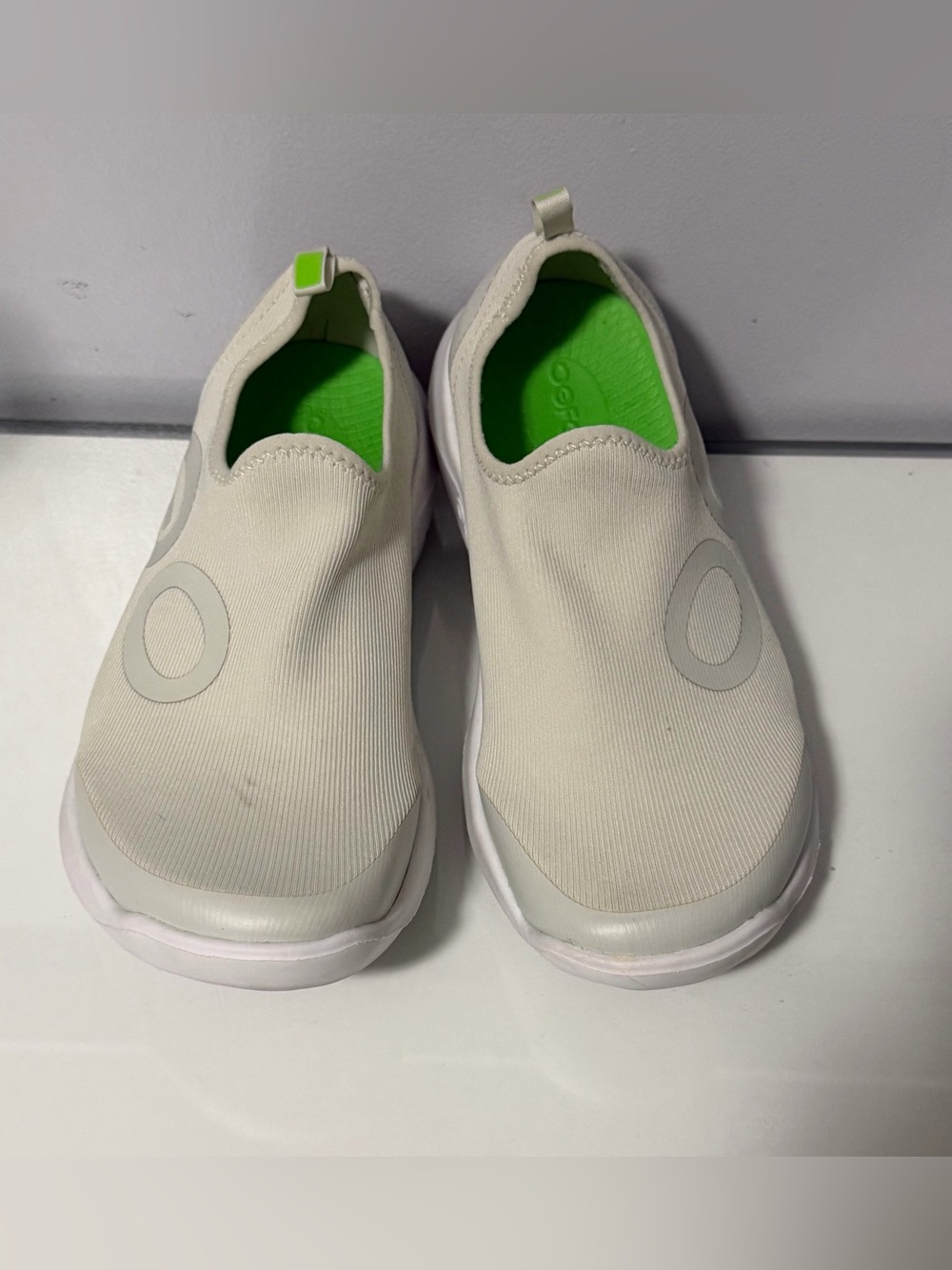 OOFOS Women's Slip-On Sneakers in Cream with Lime Green Accents - Picture 2 of 6